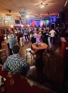 Tango Rojo Schule